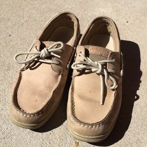 Sperry’s size 5 1/2